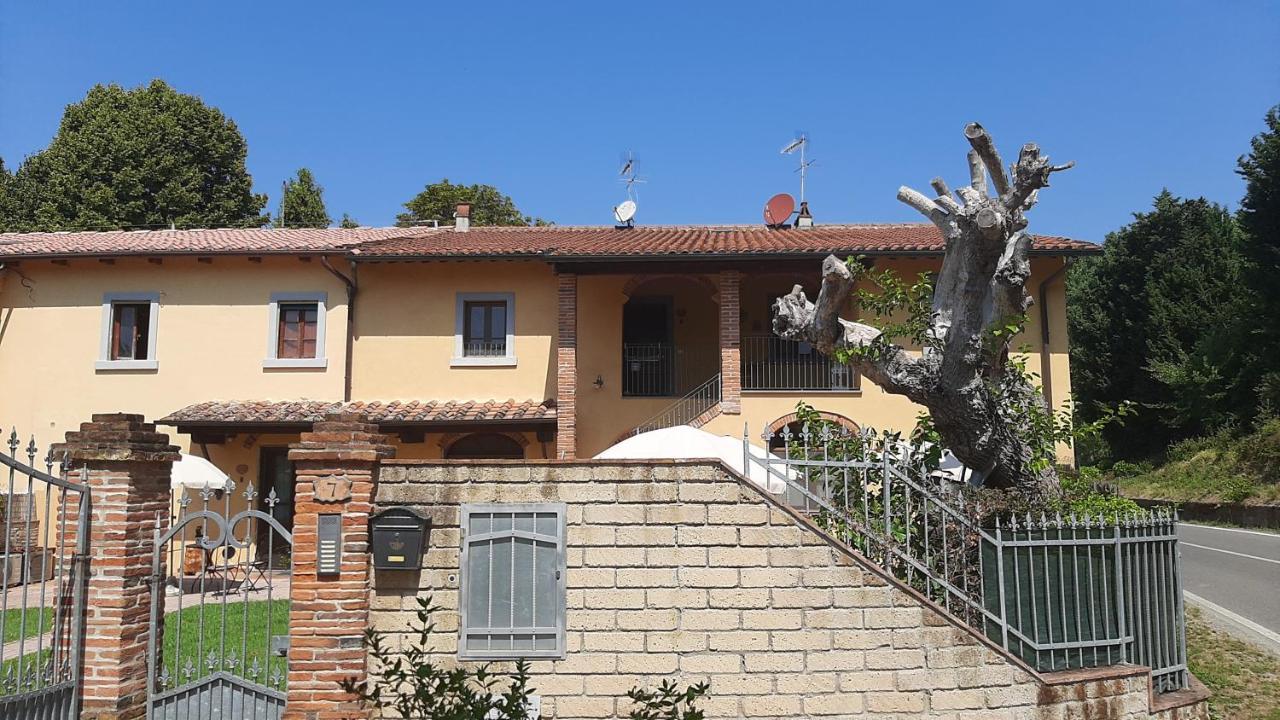 فيلا Il Gelso Montopoli in Val dʼArno المظهر الخارجي الصورة